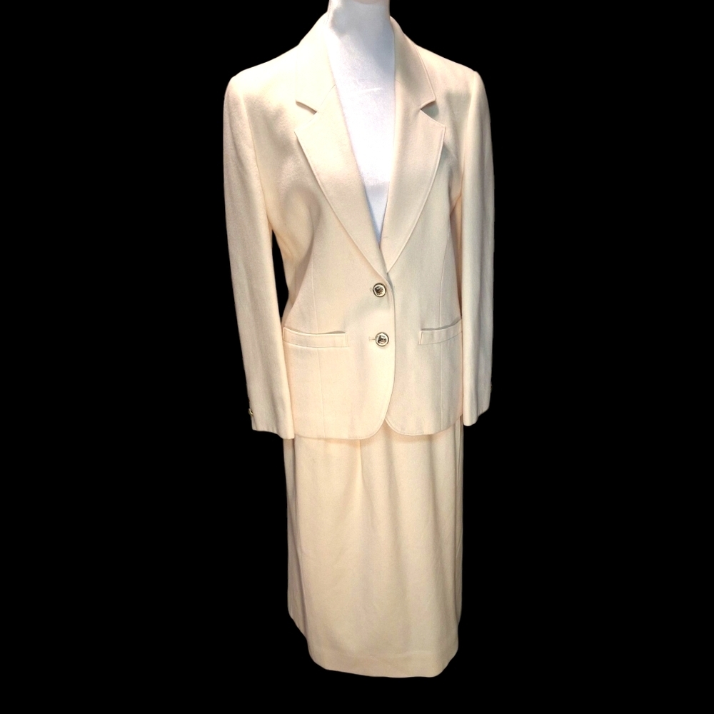 Pendleton Skirt Suit Set, Blazer & Skirt Virgin Wool Vintage Women Size 6 Petite